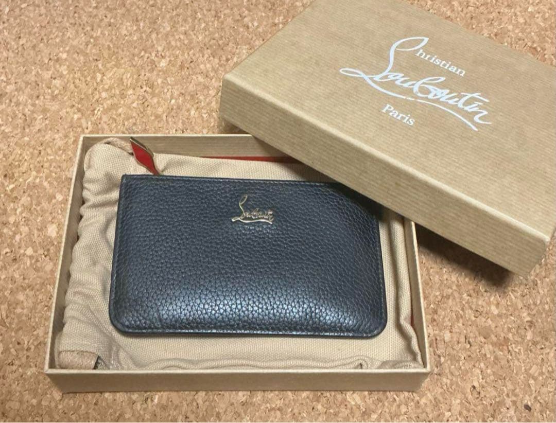 ルブタン ケース 小銭入れ 財布