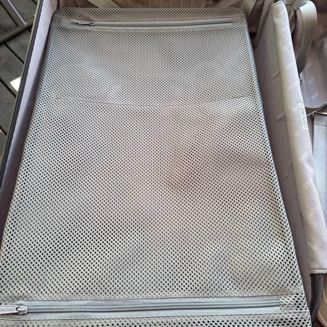 RIMOWA 63L ホワイト キャリーケース no.89840