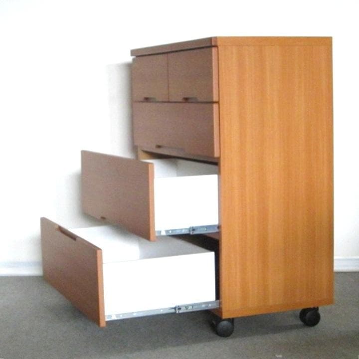 キャスター付き4段チェスト 　別注　ストッパー付