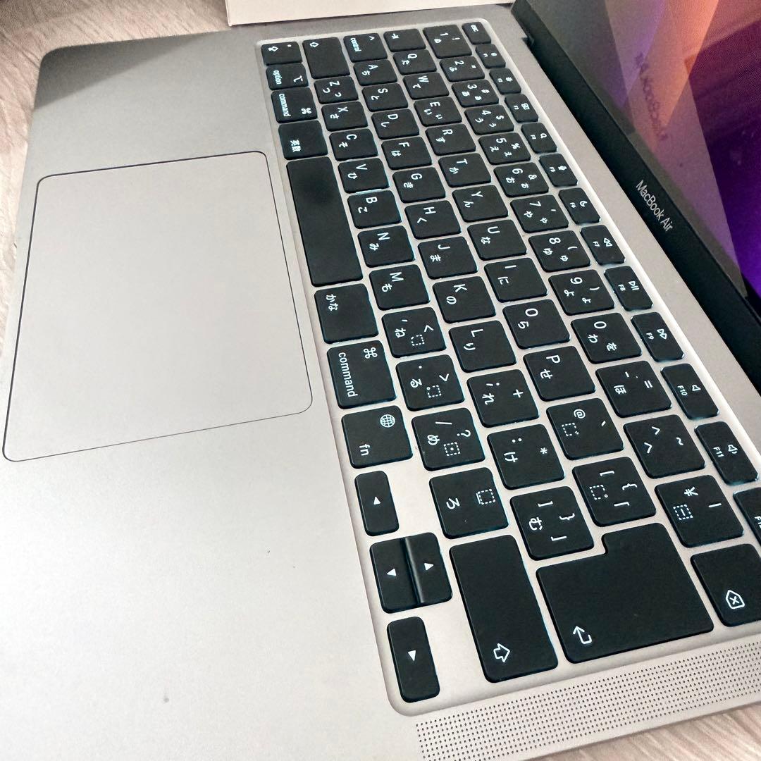 sn524Apple MacBook Air 13インチ(M1,2020)