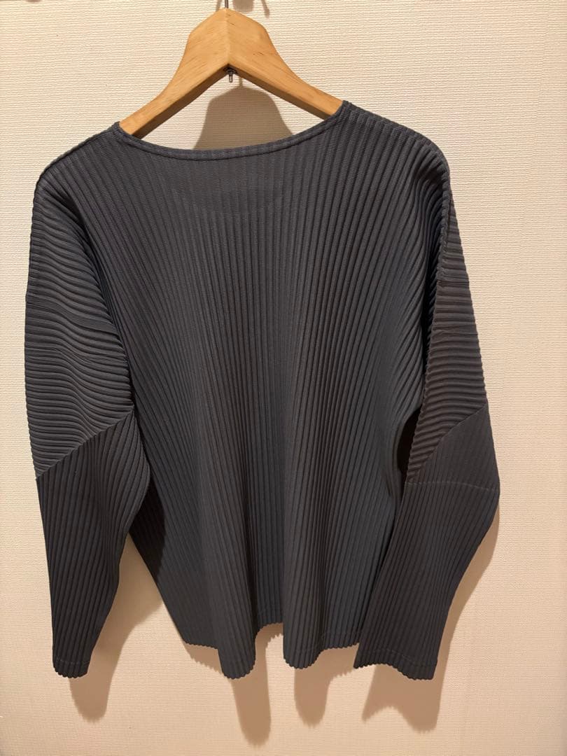 HOMME PLISSE ISSEY MIYAKE プリーツ　カットソー