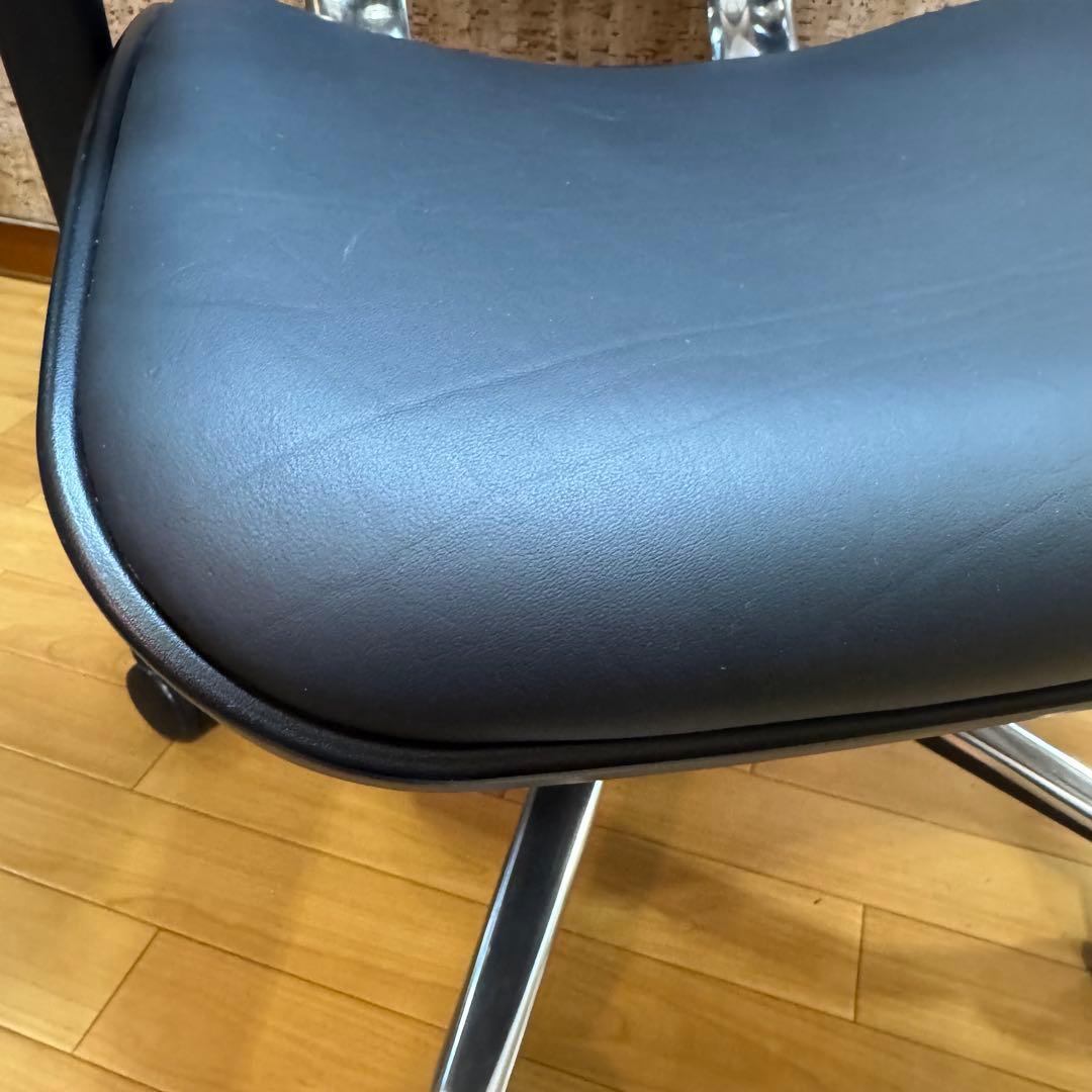 美品座面革張りErgohuman エルゴヒューマン ベーシック JOIFA802