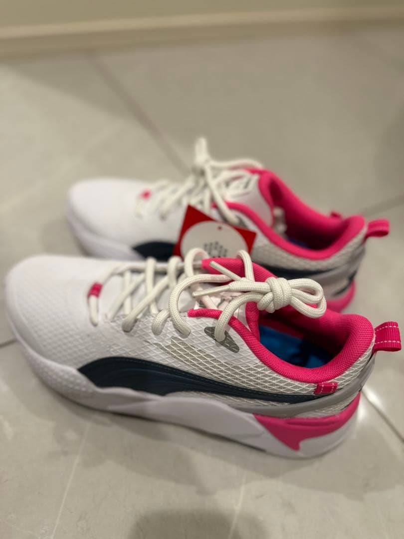 未使用プーマ（PUMA）ゴルフシューズ 2E スパイクレス GS-X EFEKT