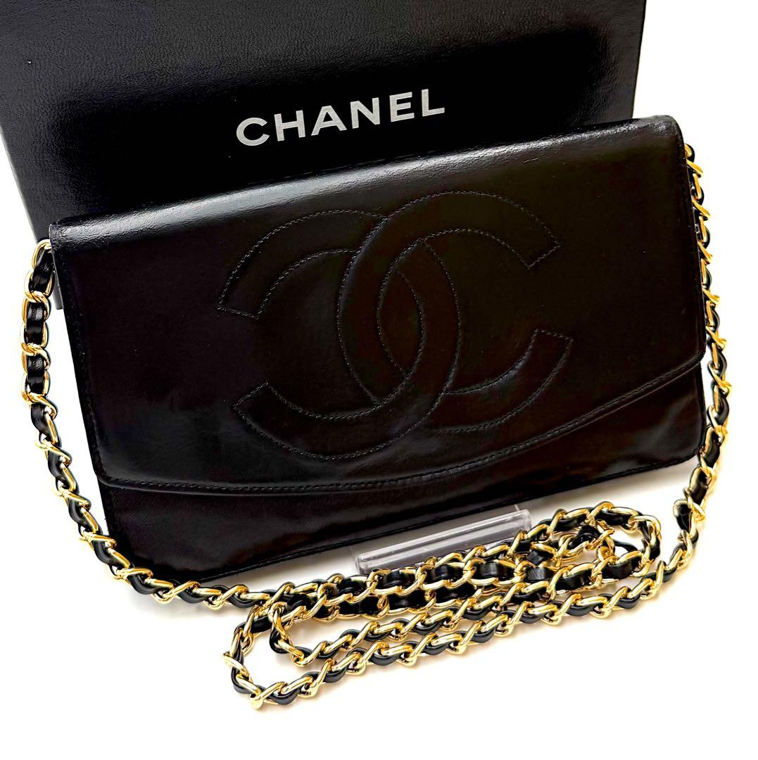 CHANEL 二つ折り ラムスキン デカココ 財布 ブラック　チェーン付