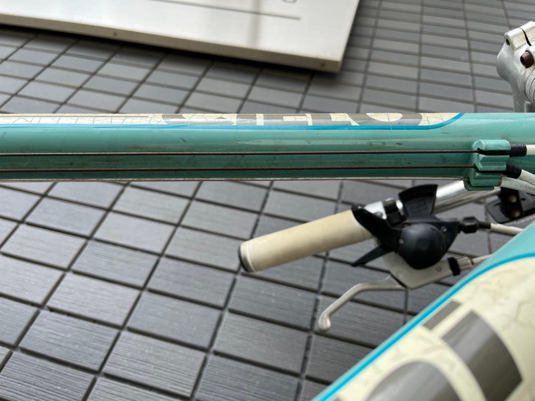 【手渡し限定】ビアンキ シエロ クロスバイク 2013年 レストアベース