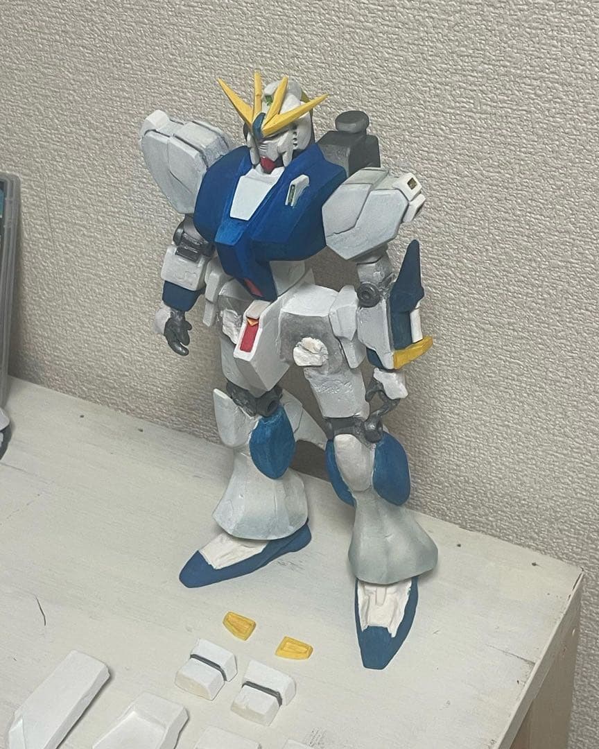 ふわかる粘土製　νガンダム　ハンドメイド