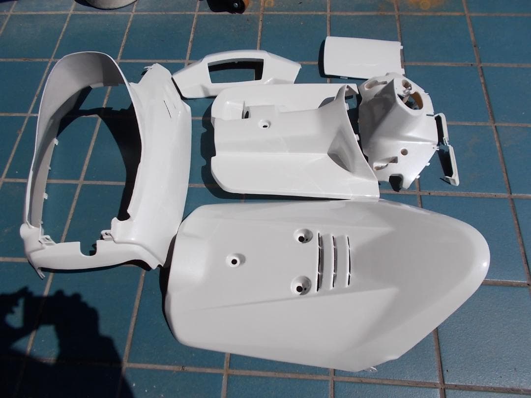 ジョグ　２JA　外装６点セット　白　新品