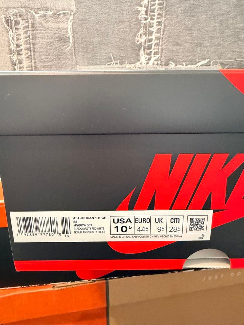 NIKE AIR JORDAN 1 HIGH 85 ブレッド