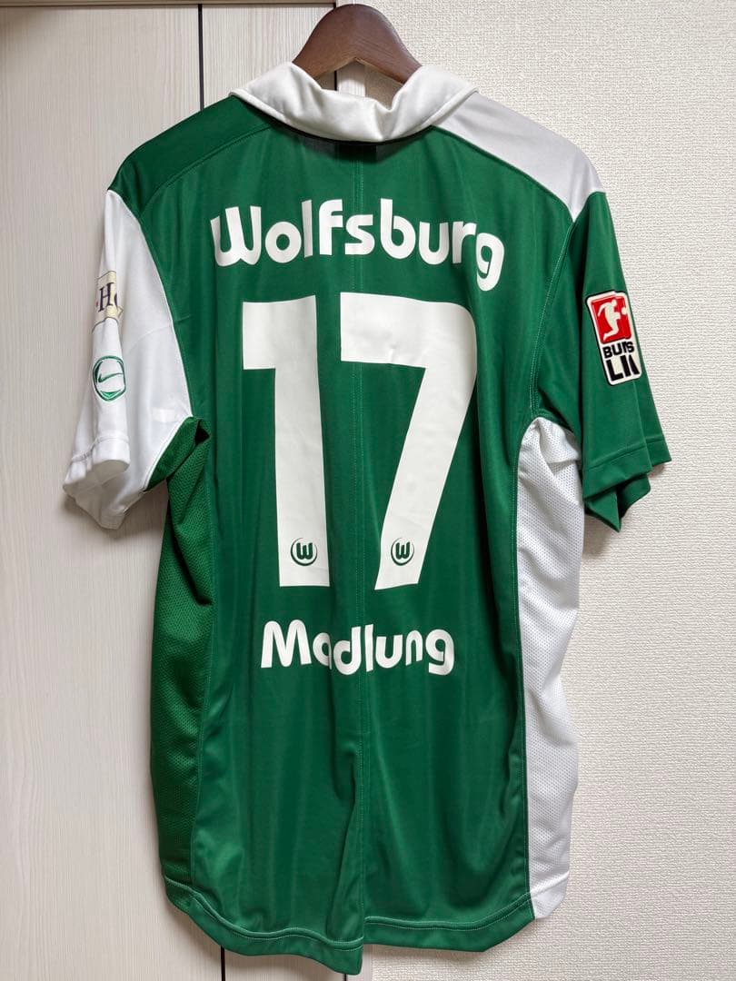 【正規品】Wolfsburg Madlung 17番 Nike BNWT