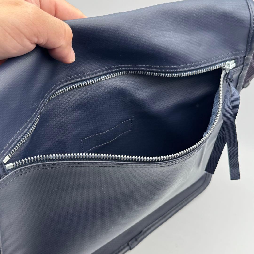 美品 APC × ラゲッジレーベル ショルダー New Liner バッグ