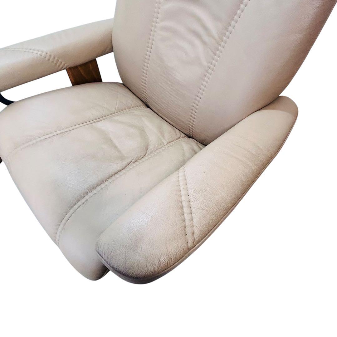 エコーネス ストレスレスチェア コンサル ノルウェー製 オットマン付き ベージュ