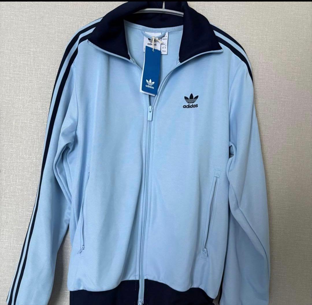専用　adidas 水色 ジップアップジャケット