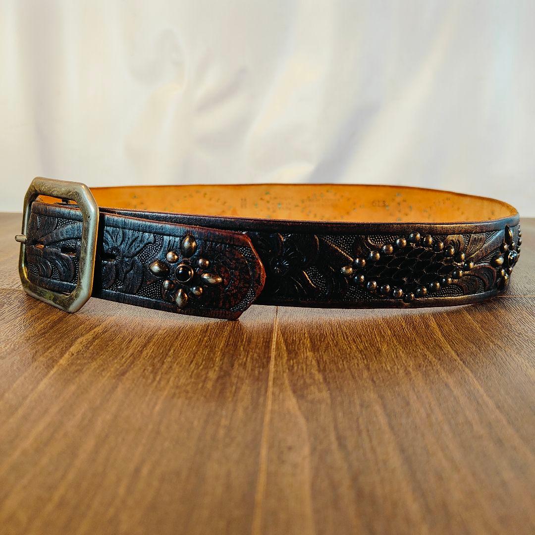 【茶芯極美品】【USA】OLD STUD　高級スタッズドレスベルト 黒艶牛革蛇革