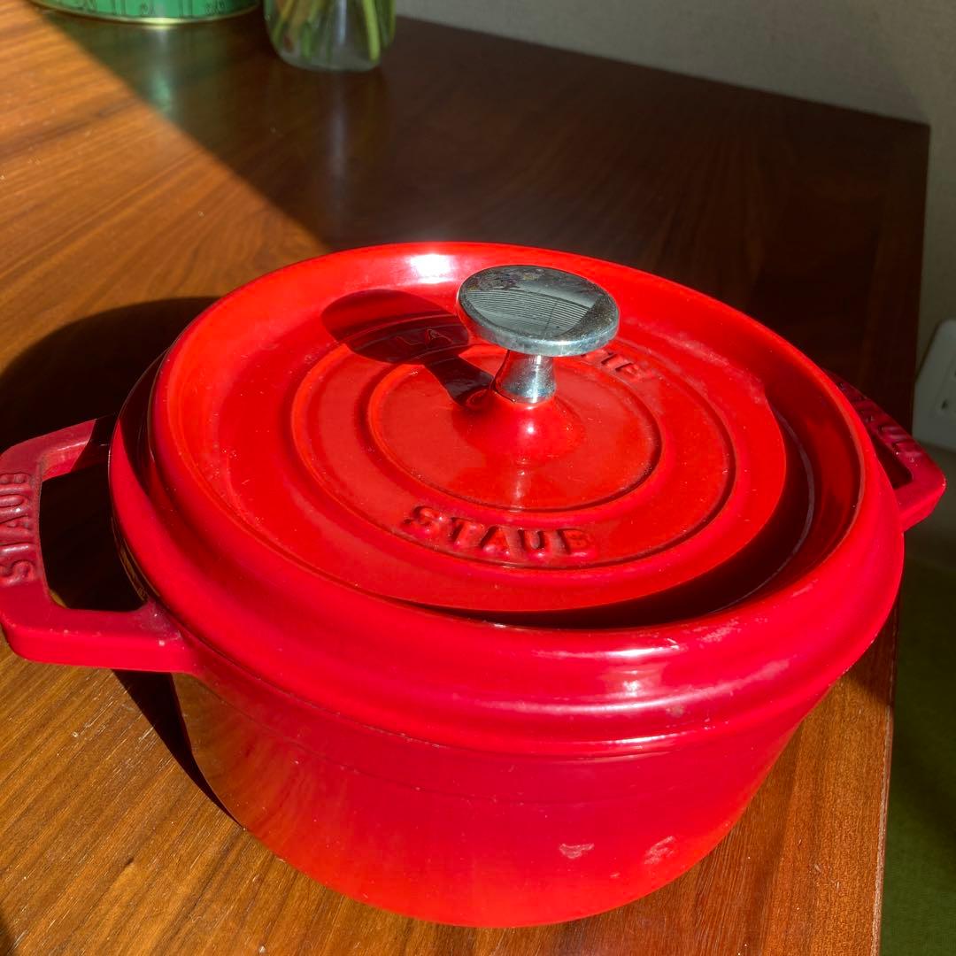 ストウブ　鍋（18cm）