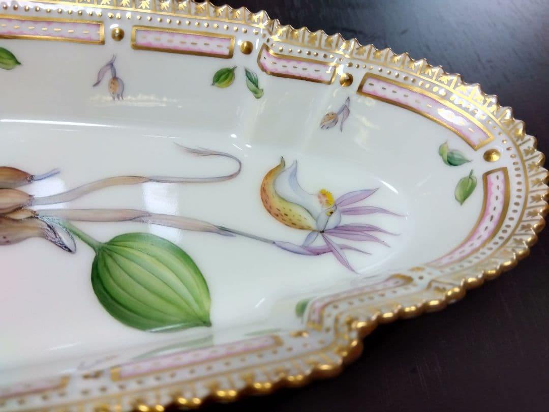 ロイヤルコペンハーゲンフローラダニカ