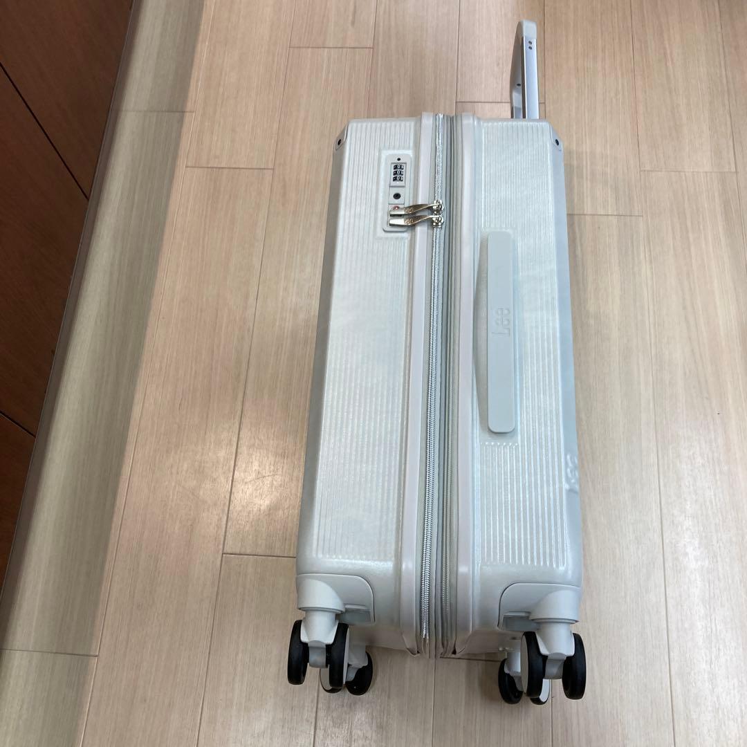 Lee 中型キャリーカート ホワイト