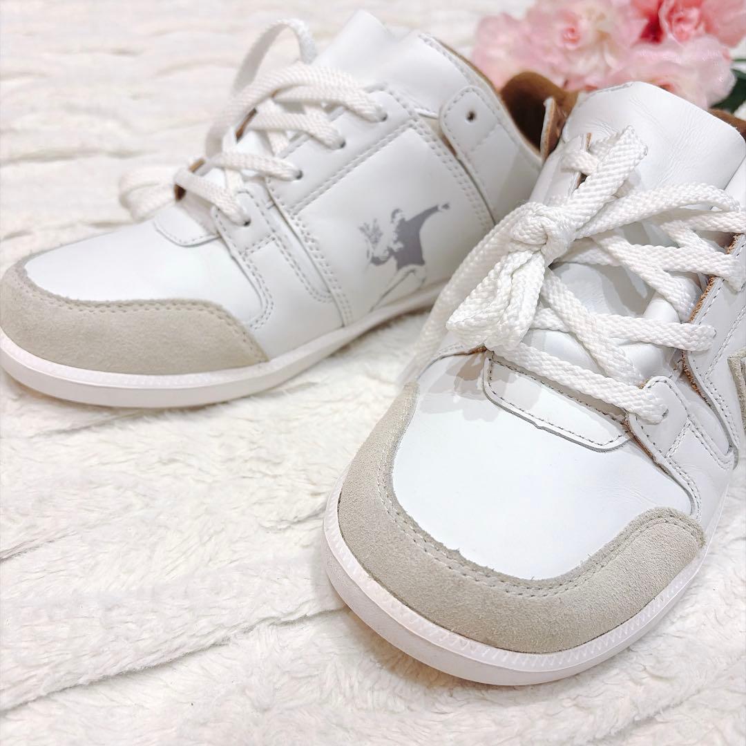 にゅ〜ず　スニーカー　バンクシー　BRANDALISED 24cm