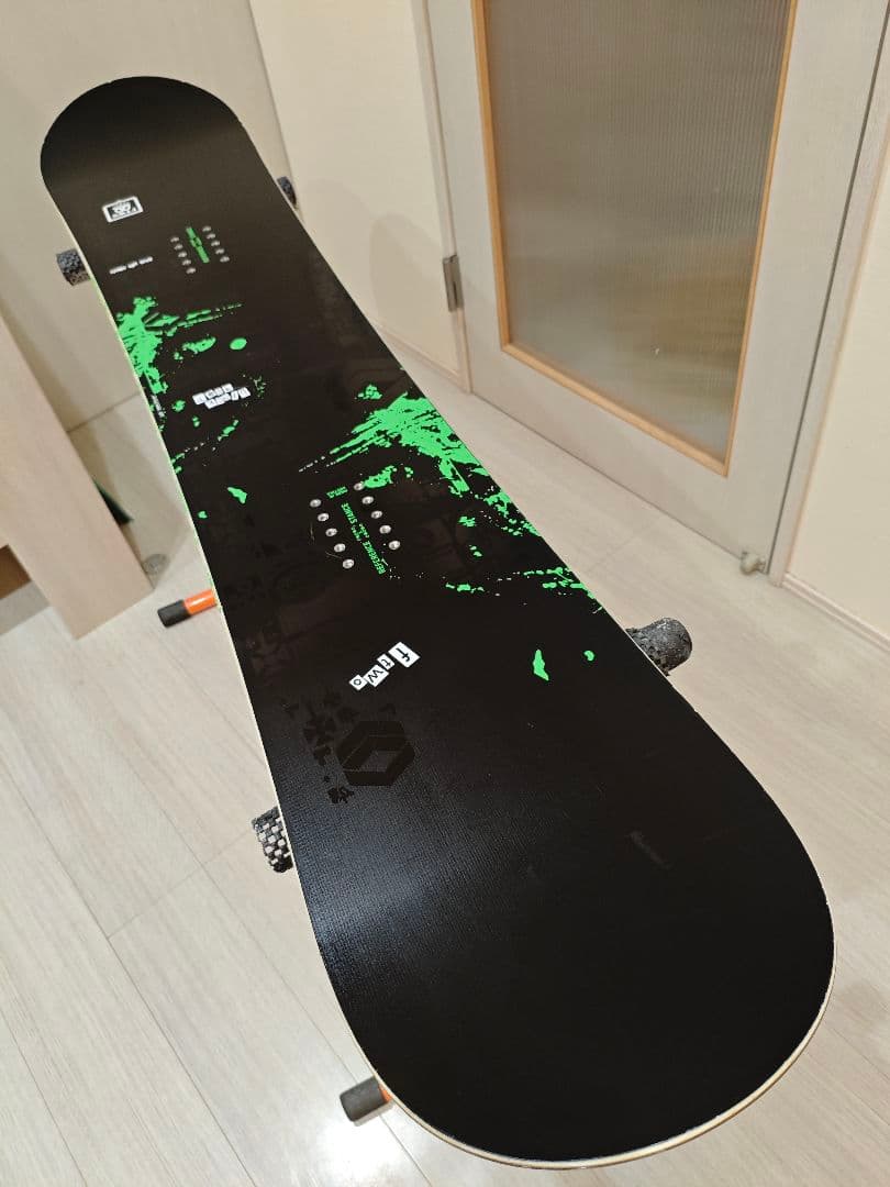 FTWO blackdeck148ブラックデッキ スノーボード板