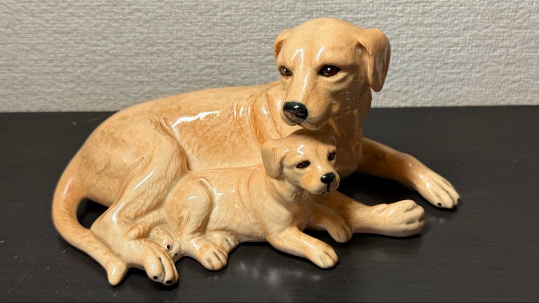 犬の陶器　ロイヤルドルトン　フィギュリン