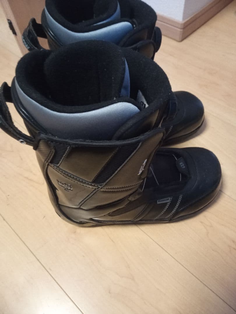専用　オマケ付きです　値下げ大歓迎！！　スノーボード　ブーツ　MORROW
