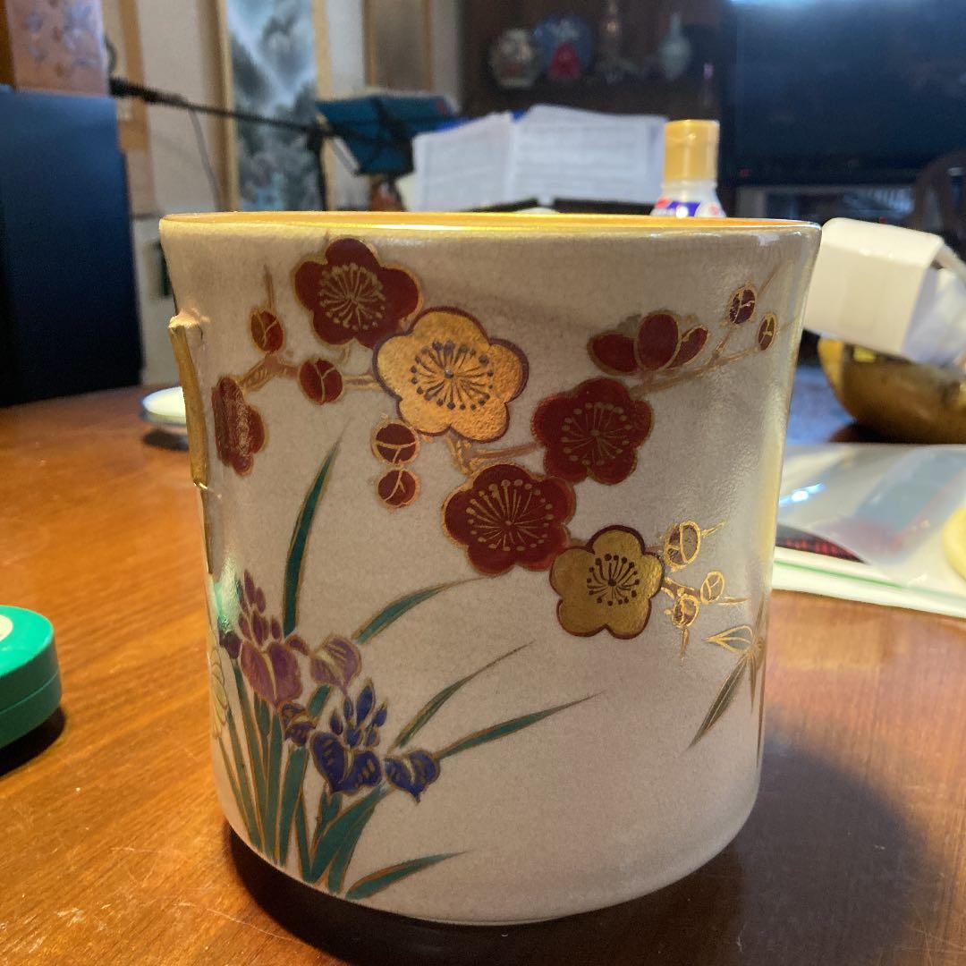 九谷焼　陶仙作　色絵金彩花図壺　置物　飾壺