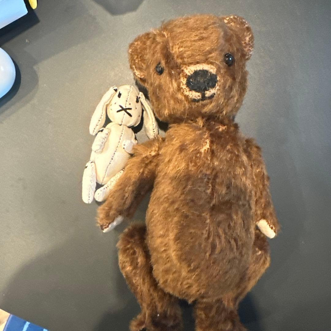 茶色いクマとウサギのぬいぐるみセット