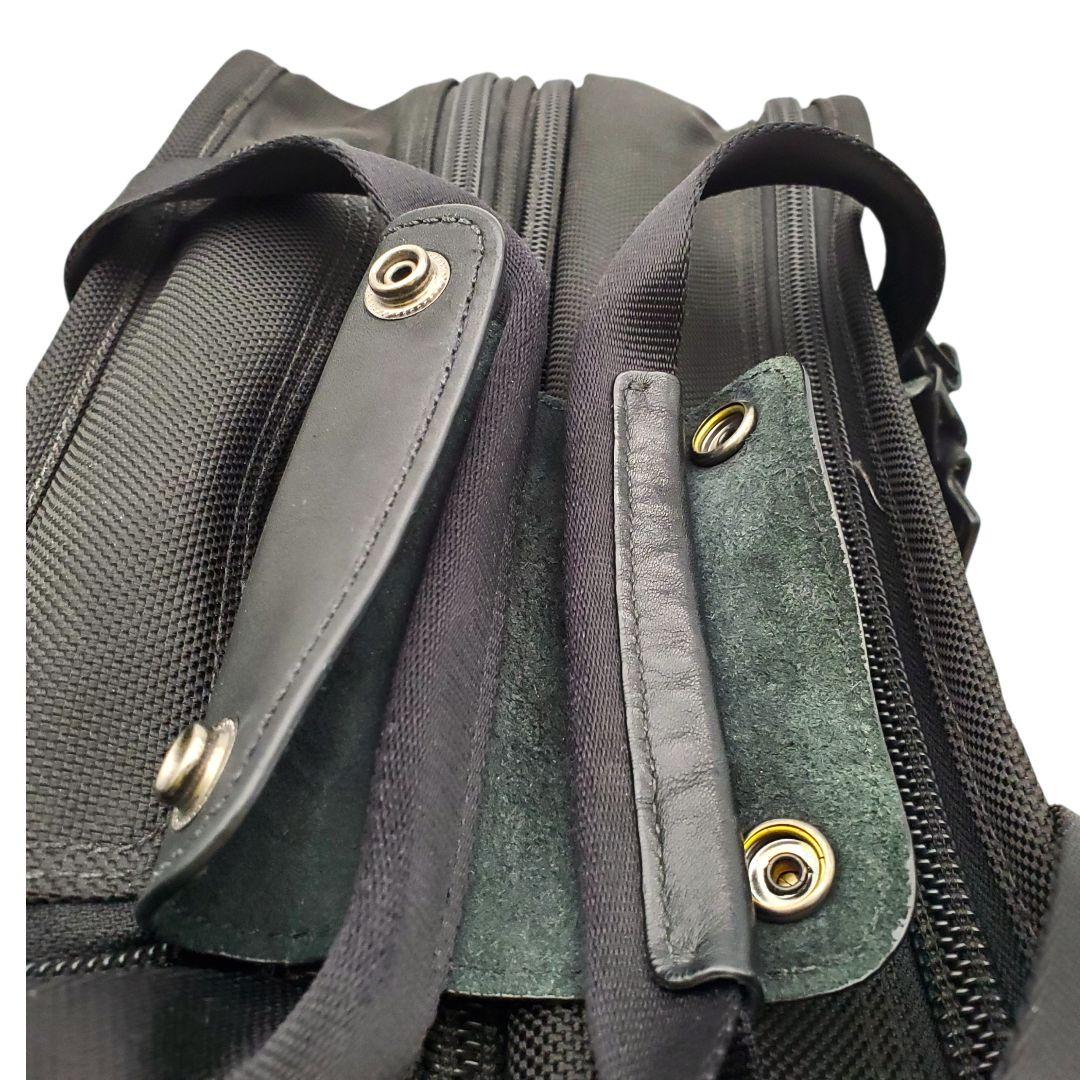 極美品✨TUMI ALPHA　ビジネスキャリー　拡張機能　チャーム 男女