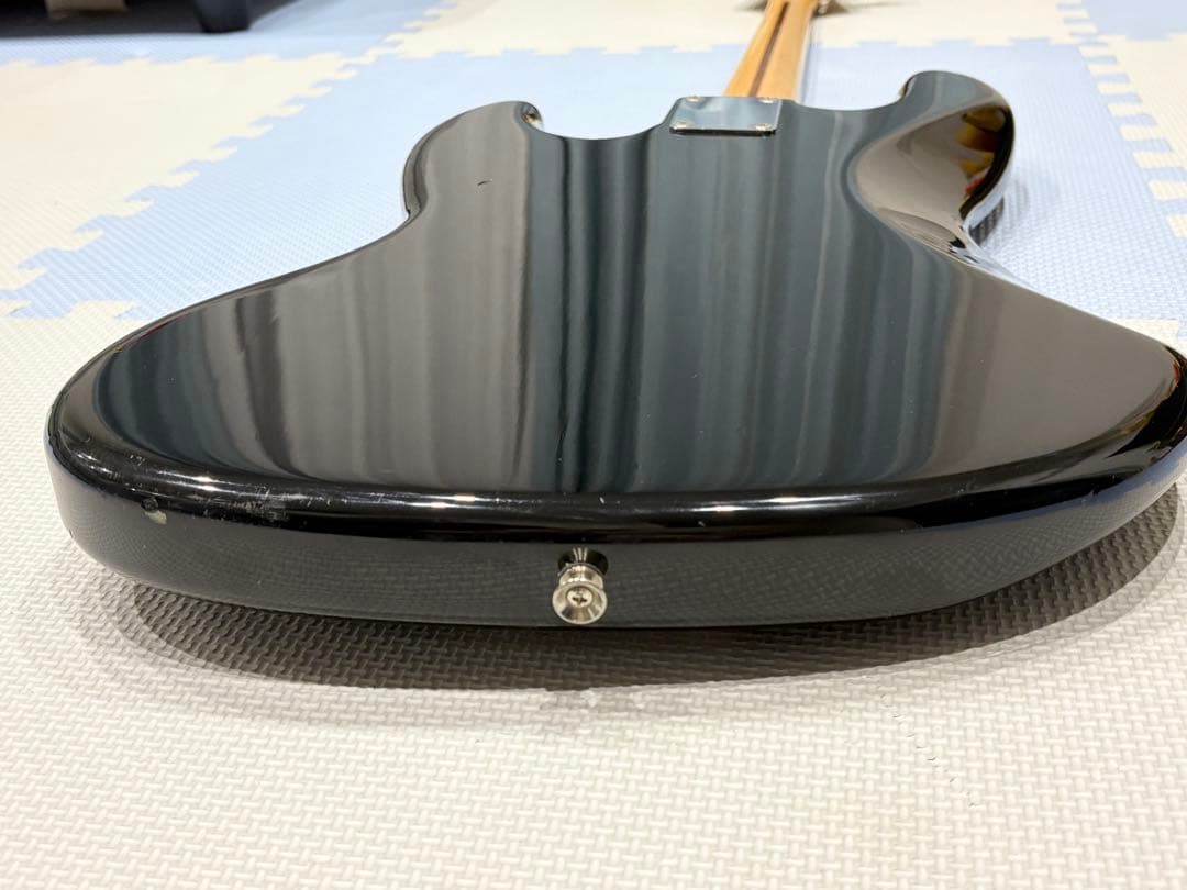 Fender Japan Jazz Bass Black Pシリアル