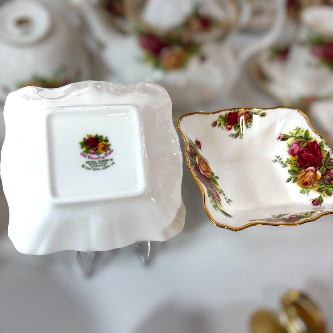 ロイヤルアルバート オールドカントリーローズ 57点セット 豪華 英国食器