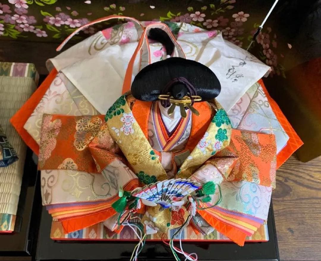 【8日迄出品】京雅　小倉草園作　絶世の美男美女　親王飾り　十二単唐衣裳姿仕様