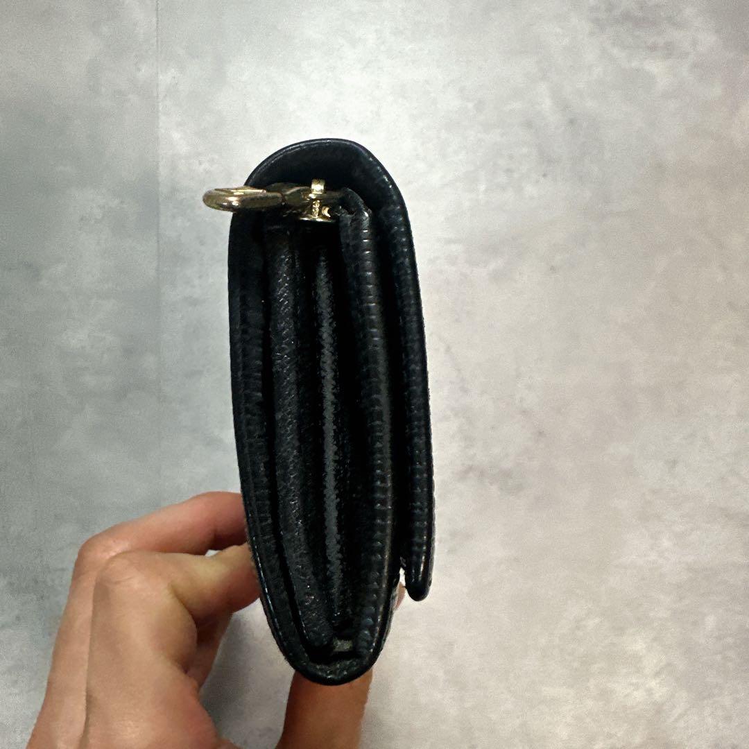 LOUIS VUITTON エピ M63502 ポルト モネ・ビエ トレゾール