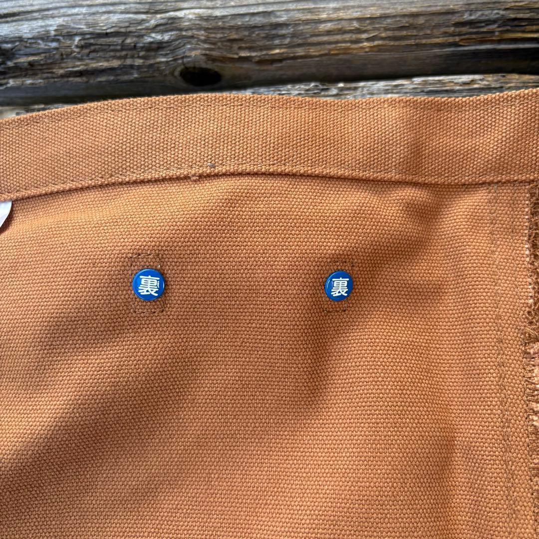 CUNE キューン ワークエプロン ブラウン