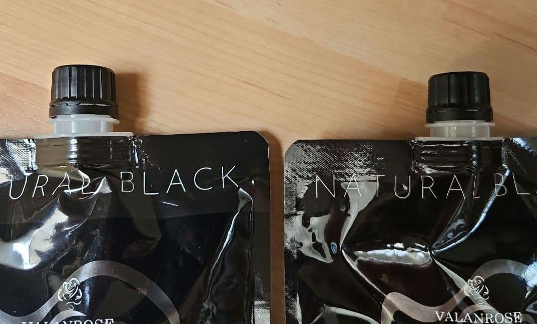 KURO Cream Shampoo 400ml　NATURAL BLACK