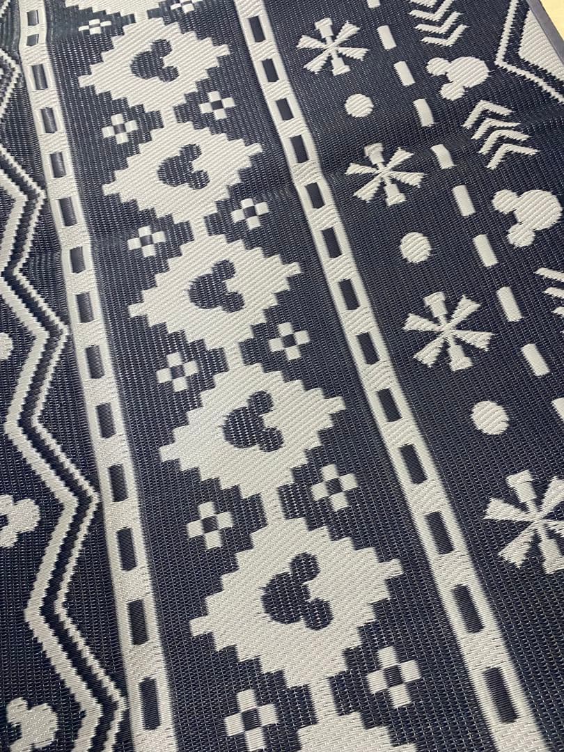 新品 ベルメゾン ディズニー ござ ラグ「ミッキーモチーフ」