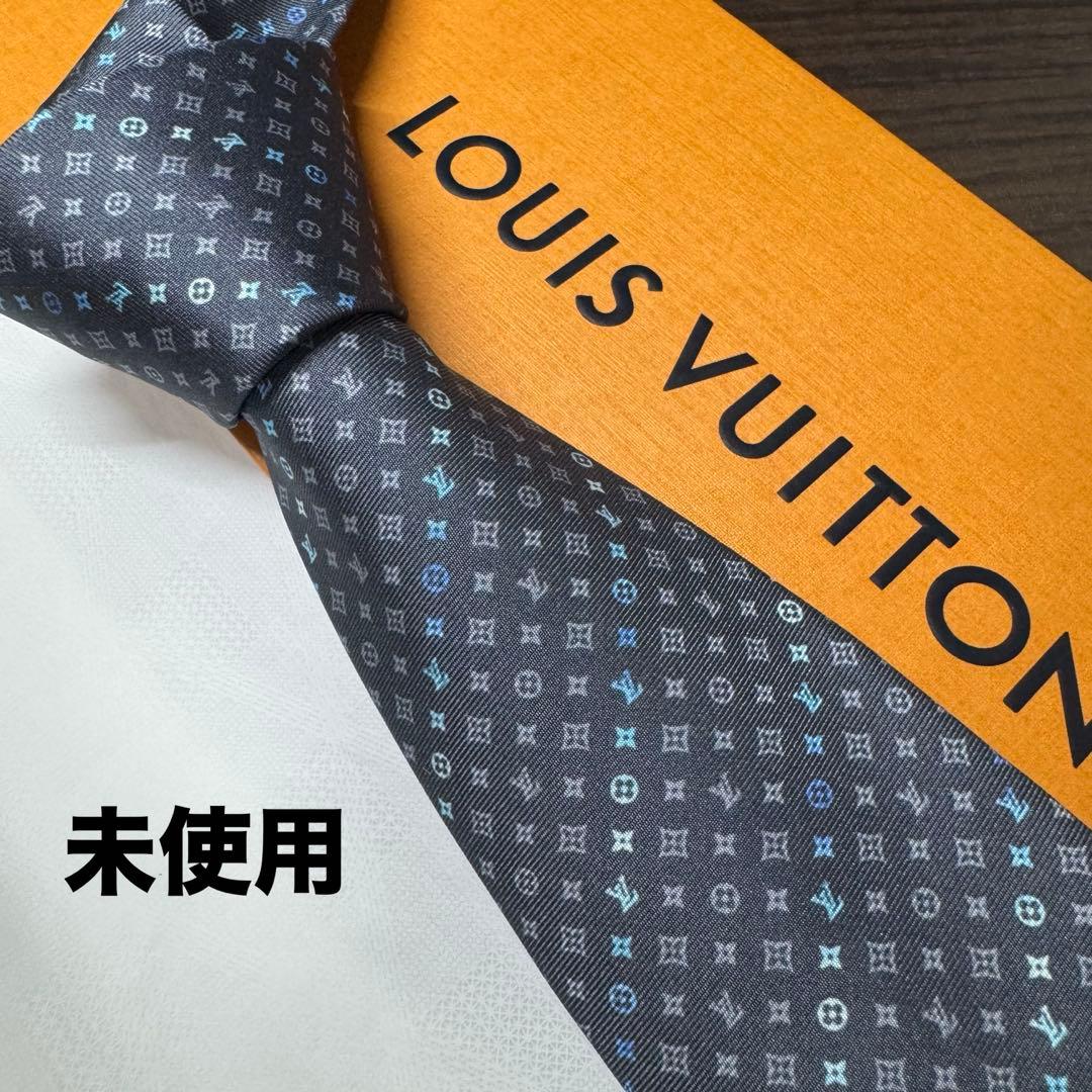 未使用 定価3.6万 ルイヴィトン グラデーション モノグラム ネクタイ グレー