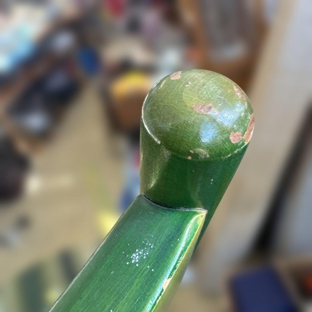 アンティーク　ロッキングチェア　緑色ストライプデザイン椅子