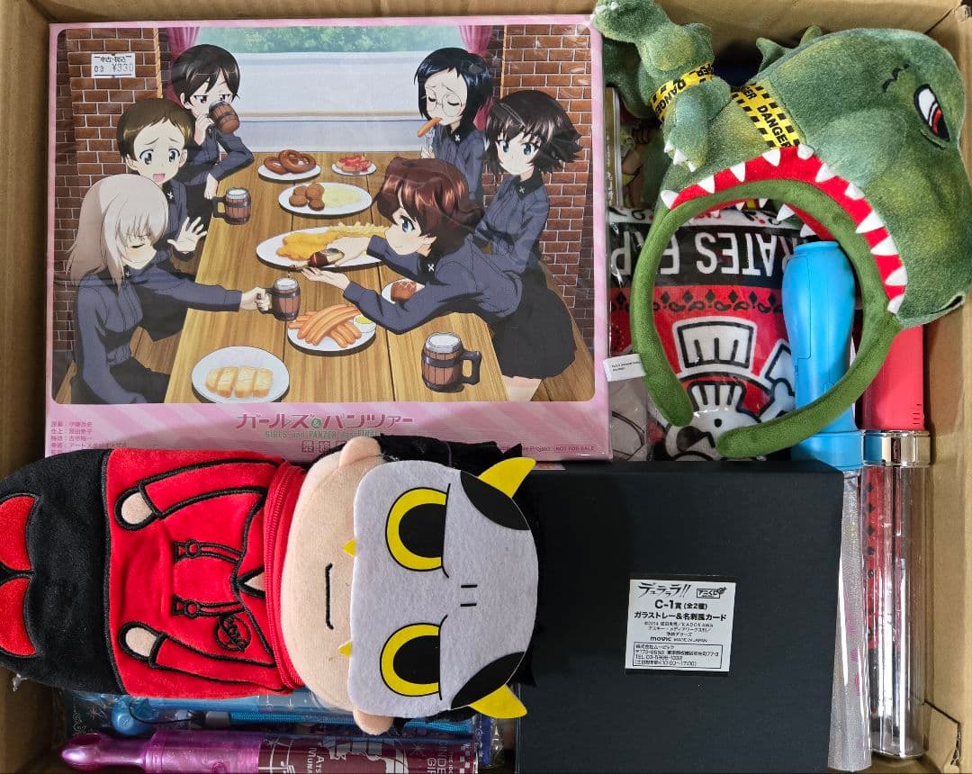 アニメグッズなど 140サイズ ノンジャンル 大量 まとめ売り 約530点