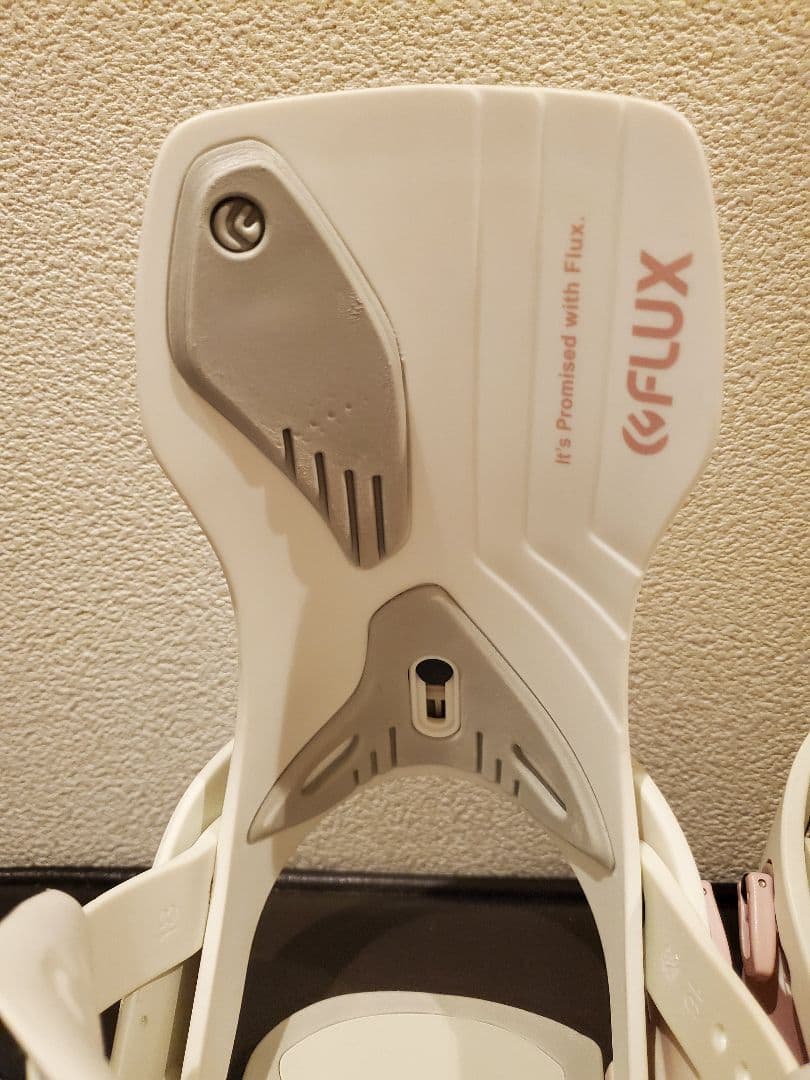 21ー22 FLUX フラックス GX レディース Sサイズ　ホワイト　ピンク
