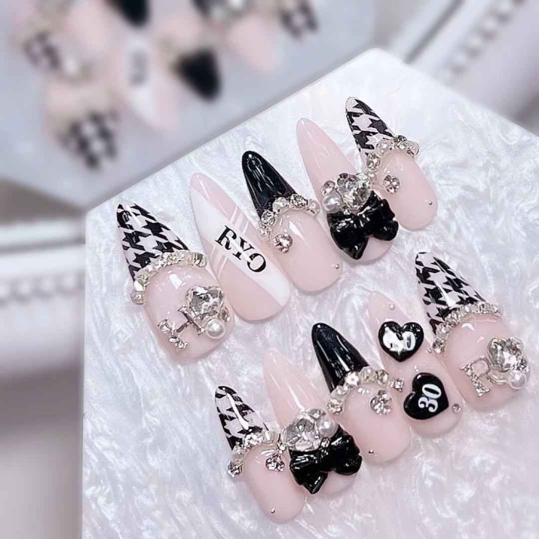 お急ぎ便C♥ ネイルチップ 量産型 千鳥柄 ハート ちゅるん スナ系 歌い手