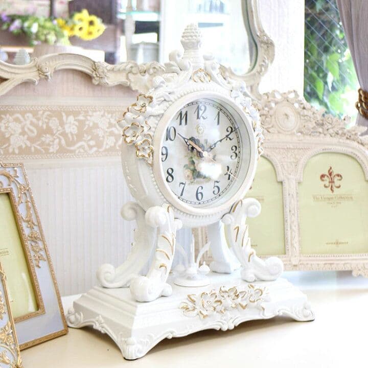 輸入雑貨　プリンセス　ヨーロピアン　姫系　テーブルクロック置時計　回転オブジェ付