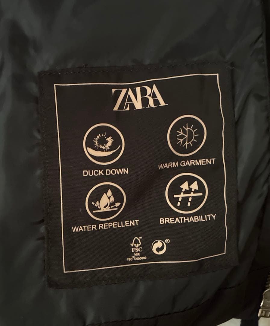 『ZARA』Aライン 3way ファー付き ブラック ダウンジャケット　ベルト付