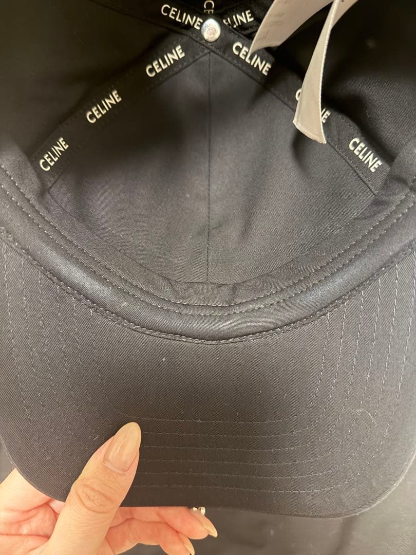 【美品】CELINE ブラック ベースボールキャップ
