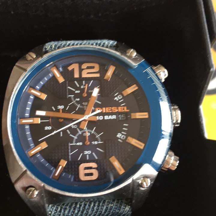 ディーゼル時計