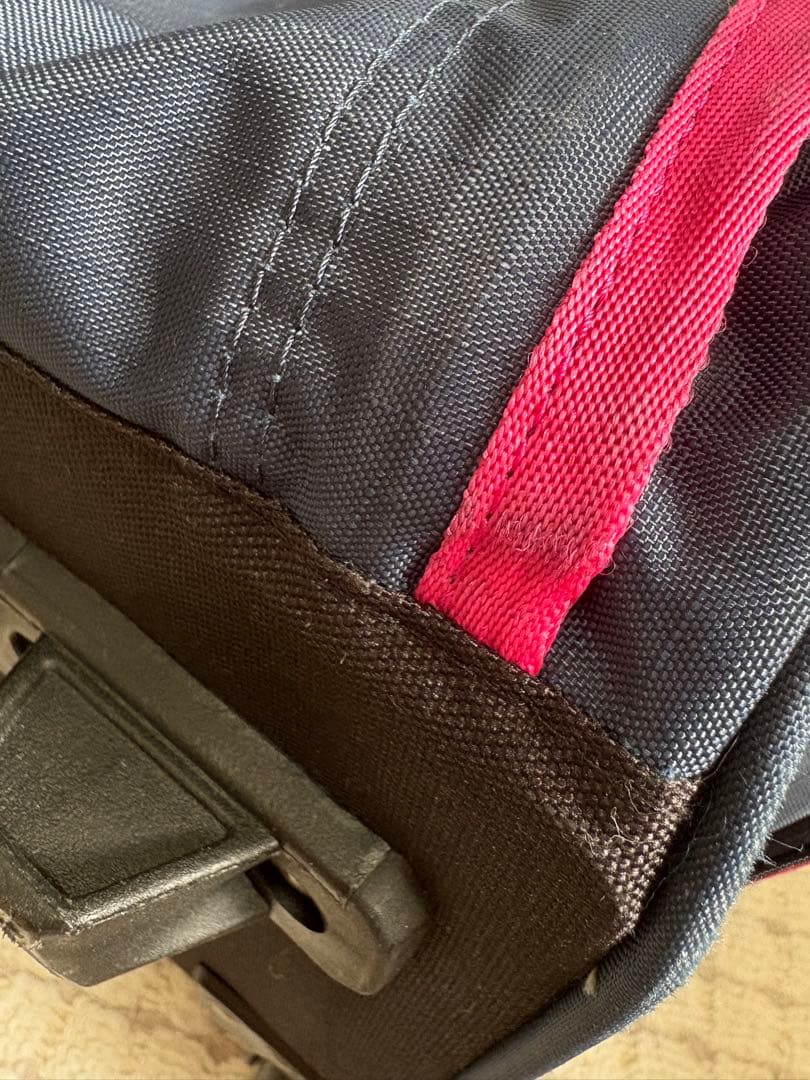 Coleman ボストンバッグキャリー　ネイビー/ピンク