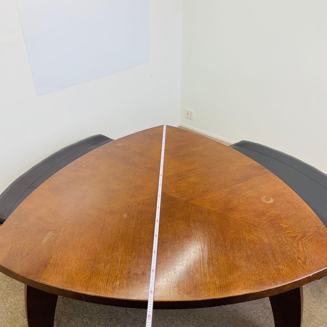 アンティーク調 三角形大型テーブル 幅約152cm