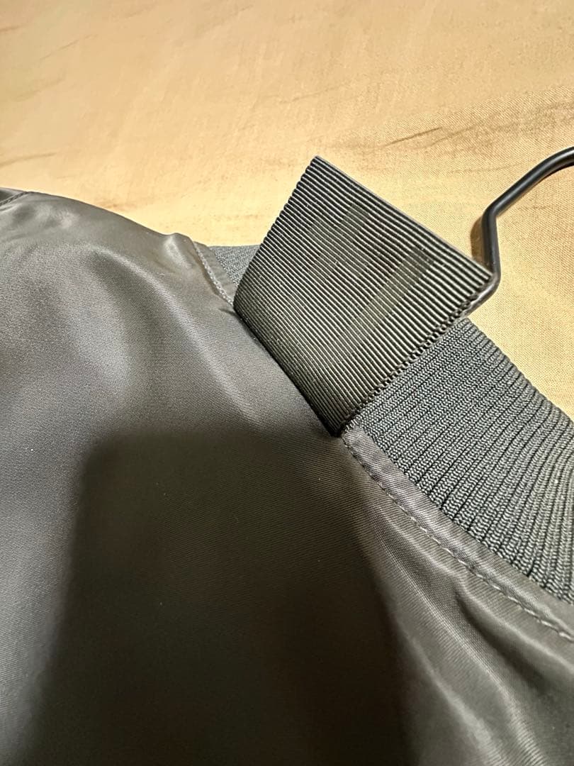 UNIQLO +J ハイブリッドダウンオーバーサイズMA-1 XS ユニクロ