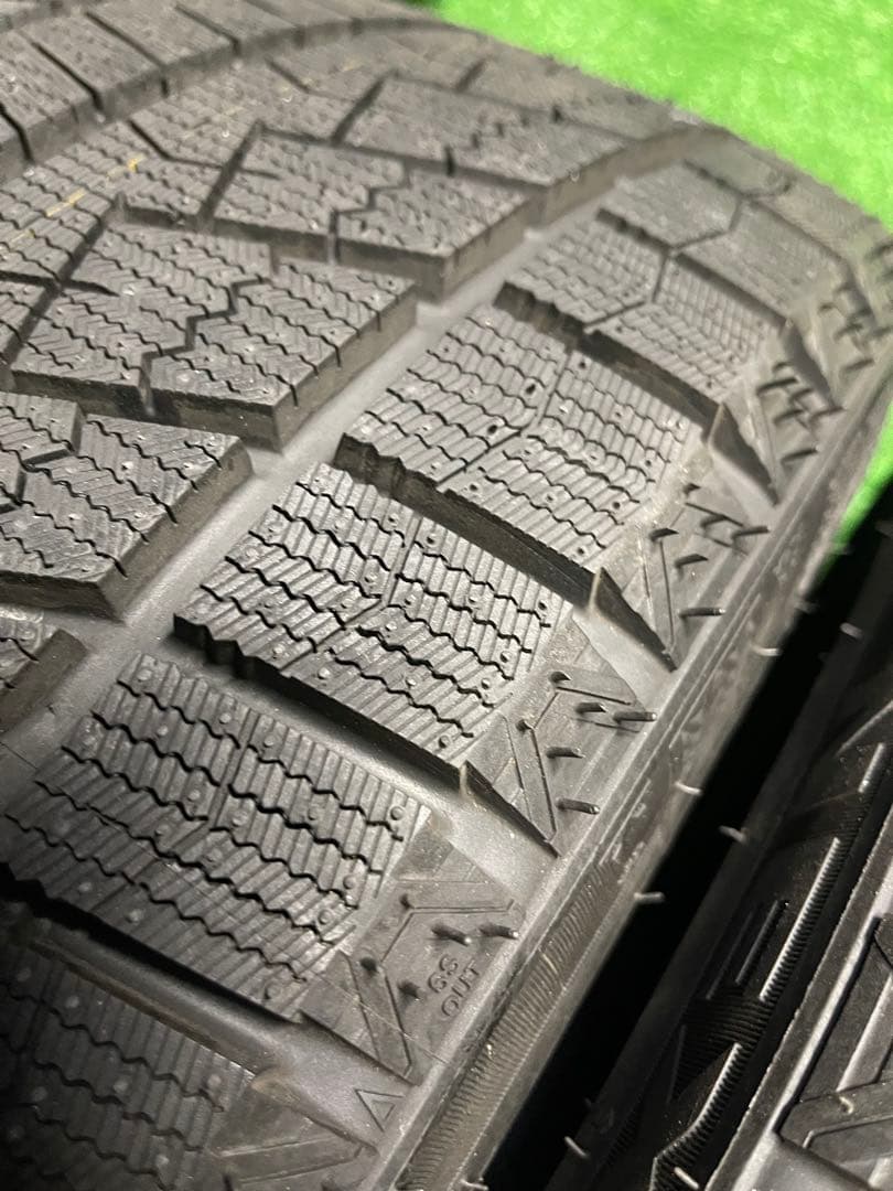 その1 2024年製 225/40R18 2本　スタッドレス　ネクセン