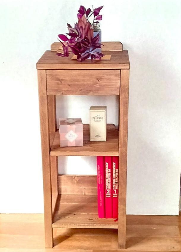 ハンドメイド！優しいお色の総無垢材フラワースタンド、電話台、サイドテーブルです。