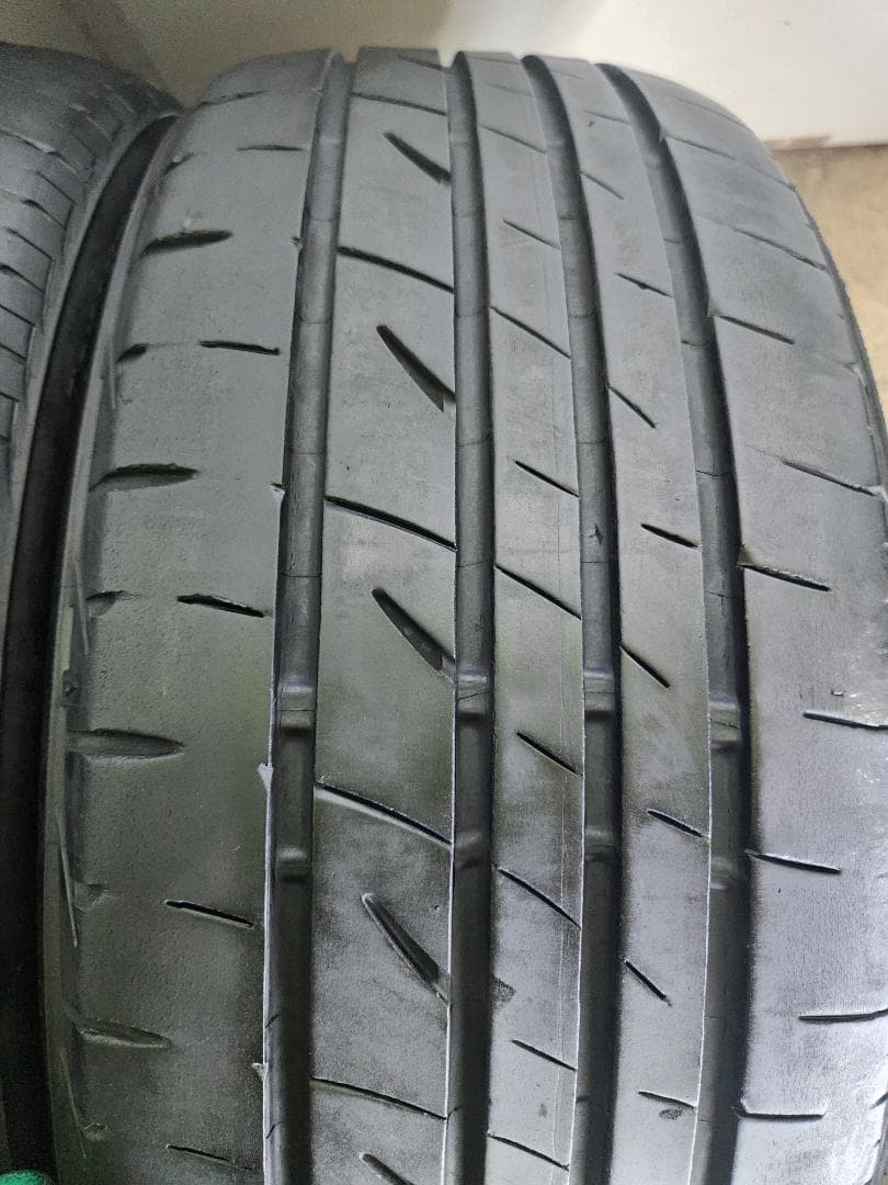 送料込☆2020年製 ブリヂストン タイヤ 215/45R17日本製☆2本