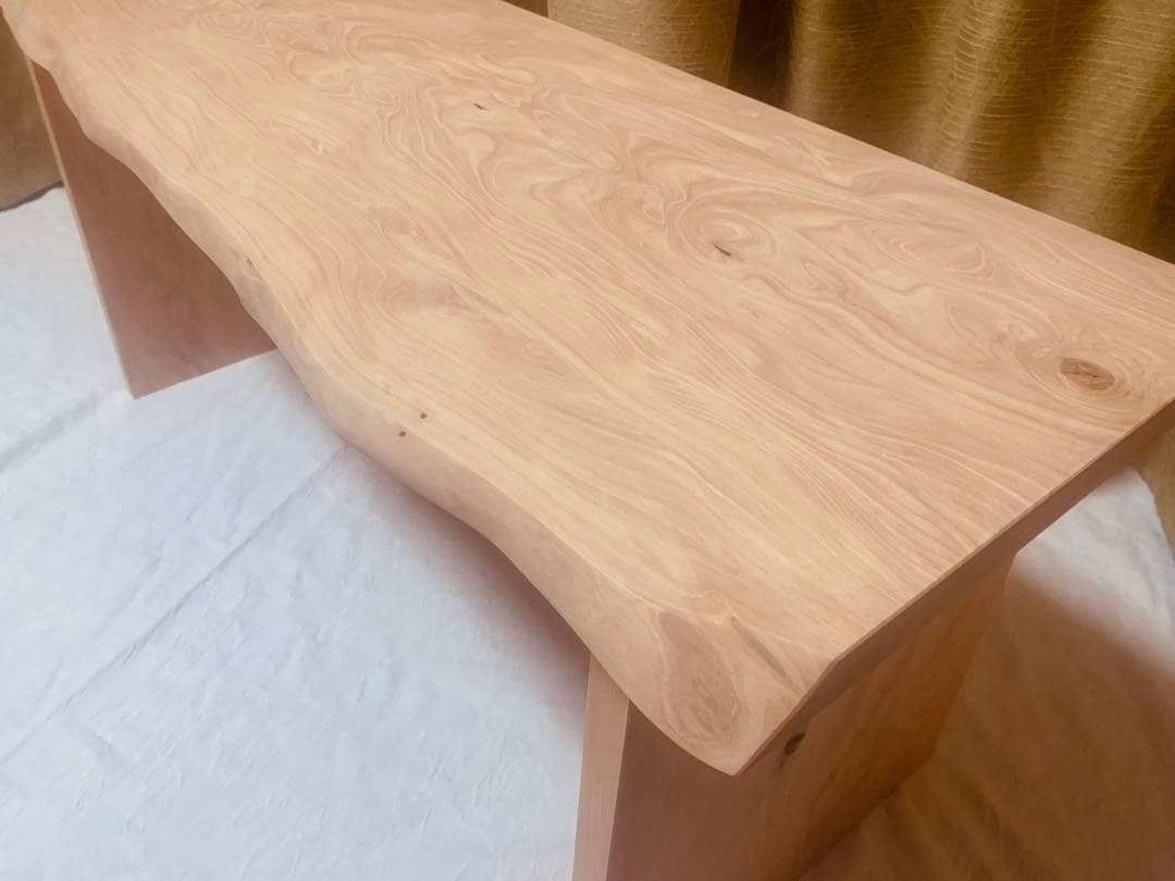 ✨無垢材・白木の美しさ【MUKU】限定製作②イヌマキサイドテーブル、TVボード✨